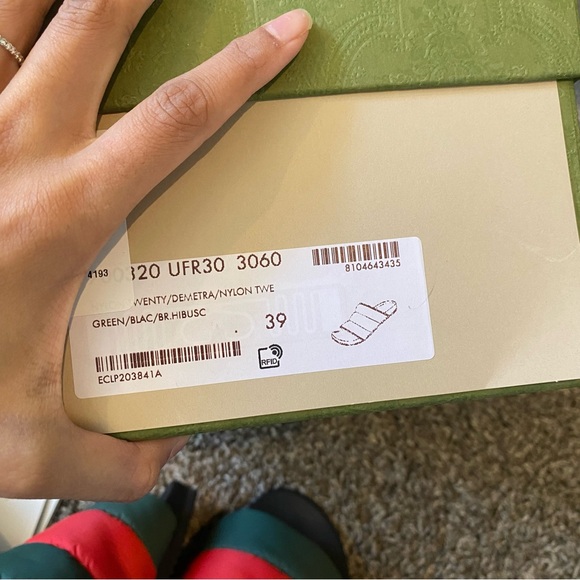 Gucci slides - Picture 4 of 4